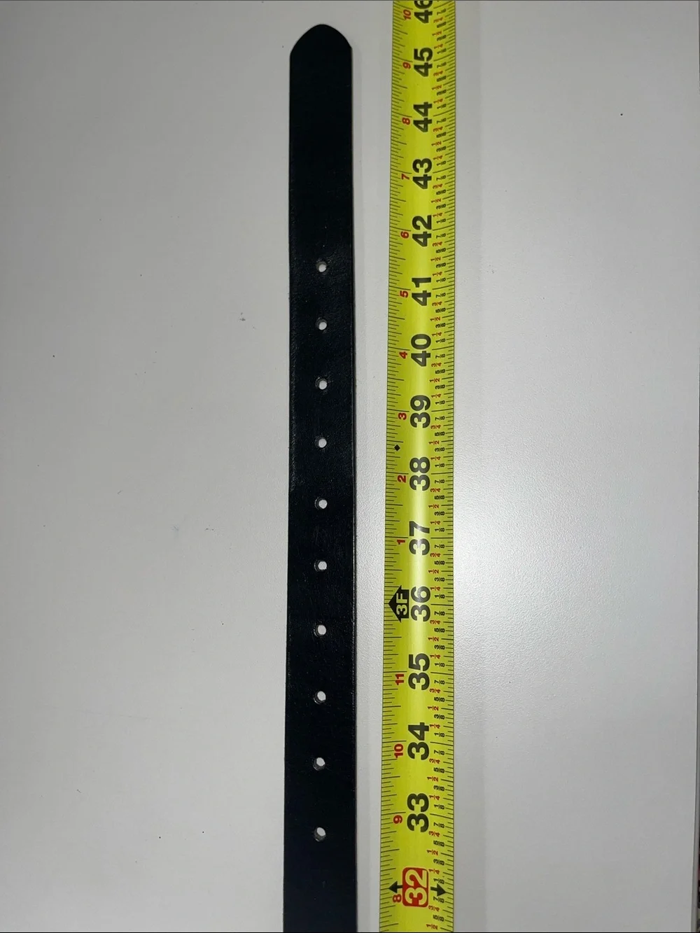 Source Unknown Black Leather Belt with Brass-Tone Buckle